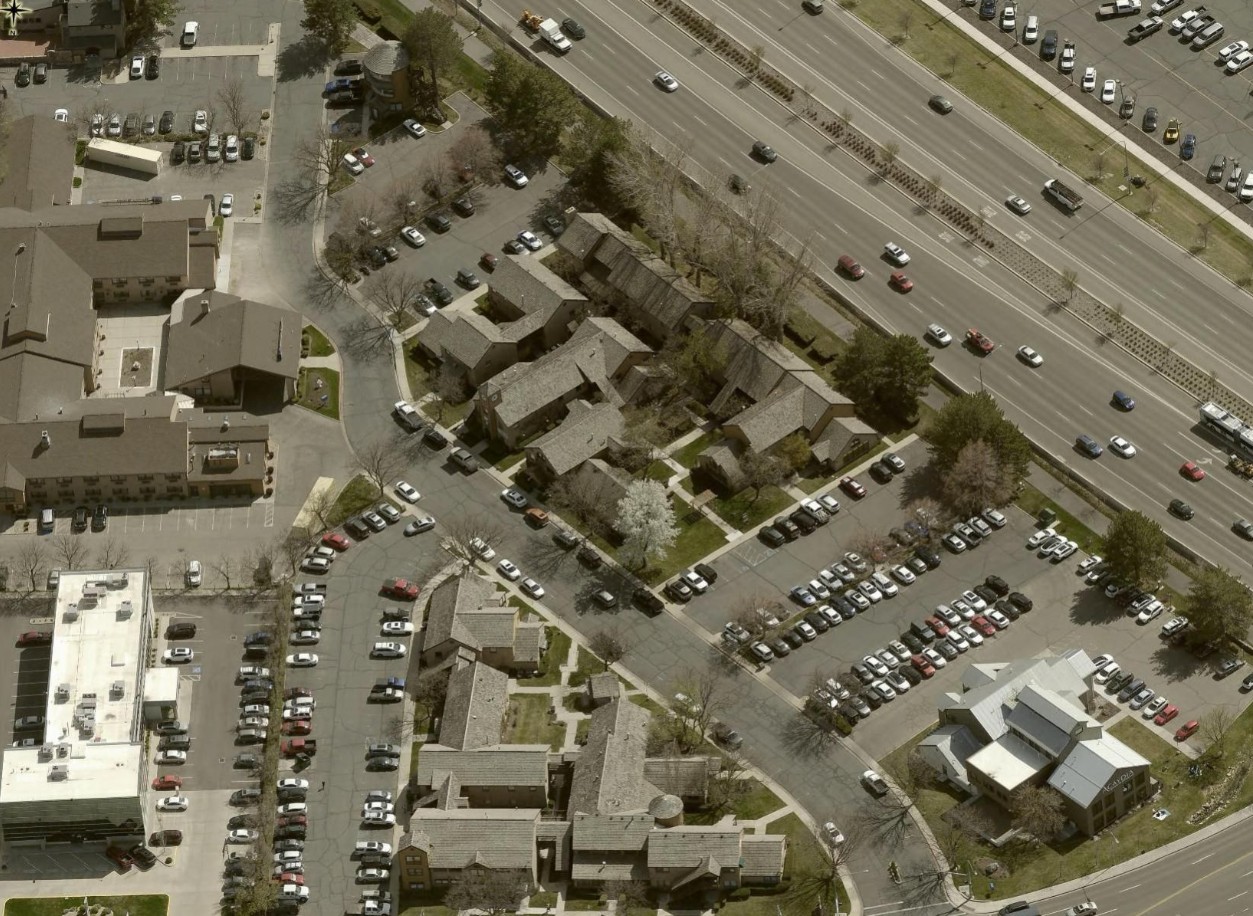 Aerial view of Cottontree Square office park